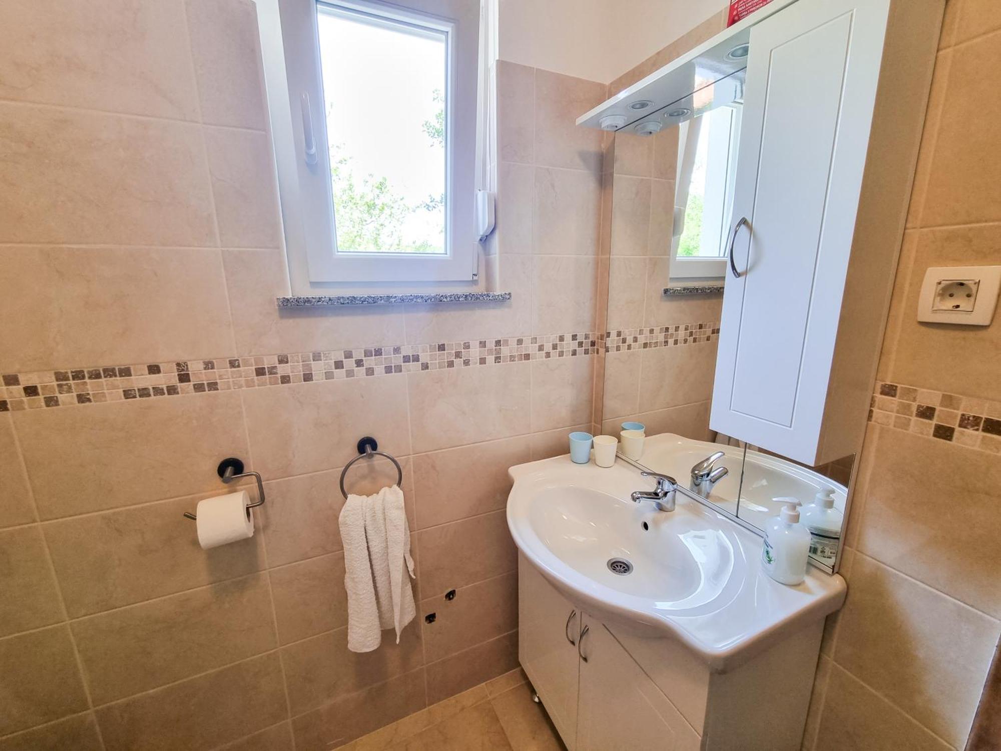 Apartments & Room Danijel Pinezići Екстериор снимка